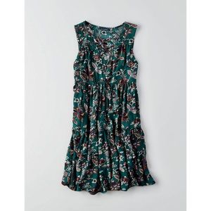 American Eagle Green Floral Shift Dress
